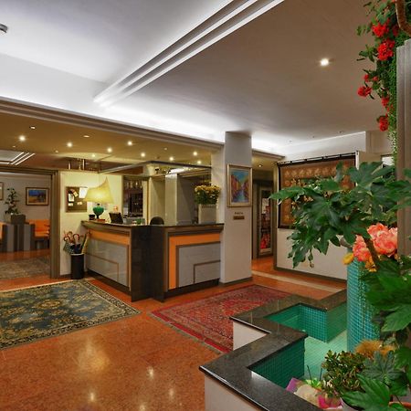 Hotel Niagara Lignano Sabbiadoro Zewnętrze zdjęcie