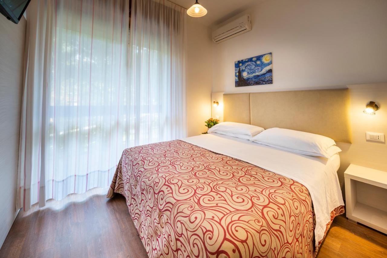 Hotel Niagara Lignano Sabbiadoro Zewnętrze zdjęcie