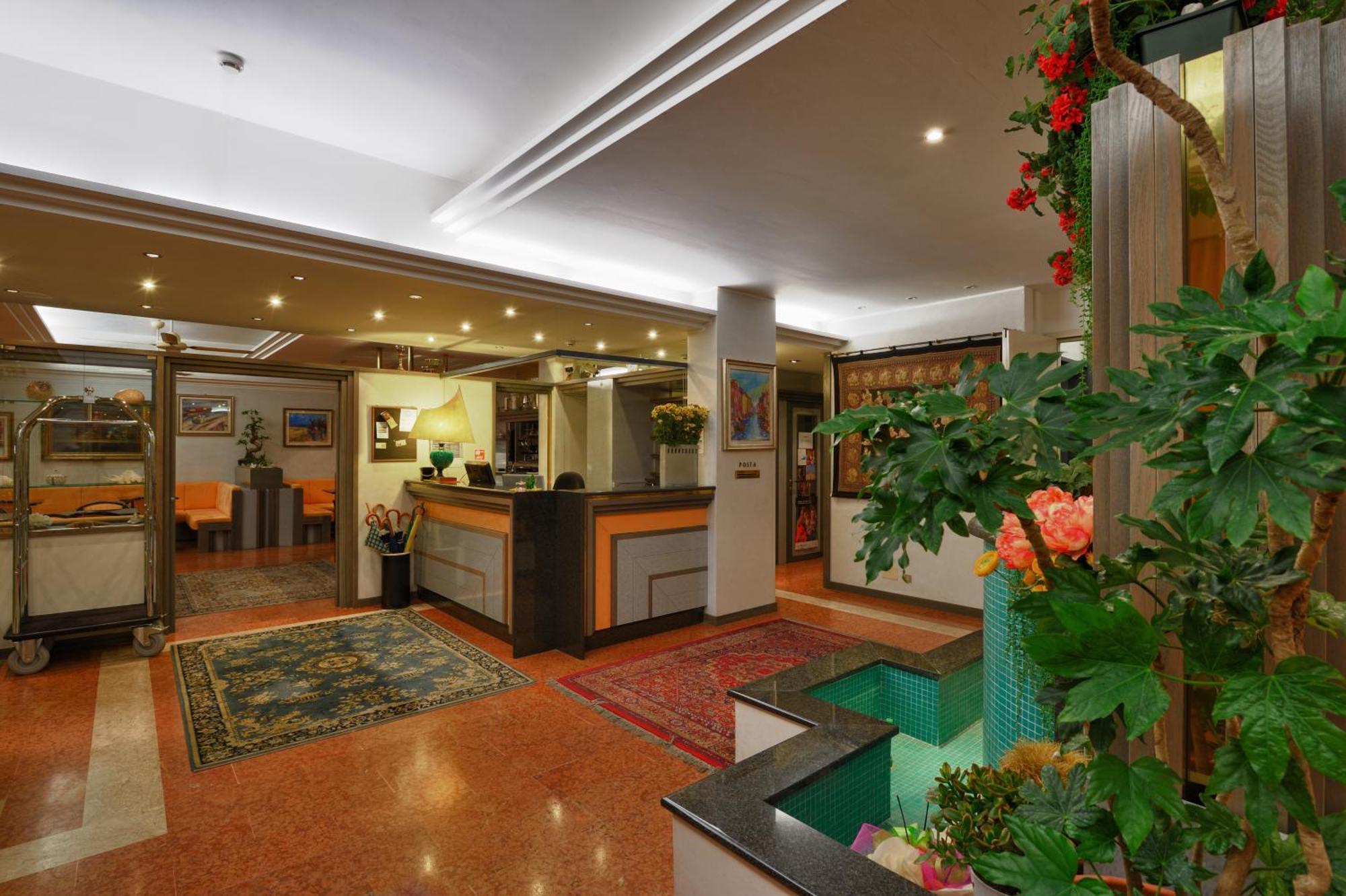 Hotel Niagara Lignano Sabbiadoro Zewnętrze zdjęcie
