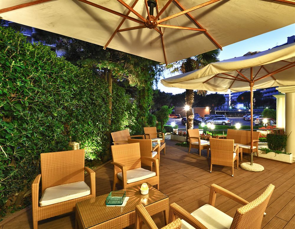 Hotel Niagara Lignano Sabbiadoro Zewnętrze zdjęcie
